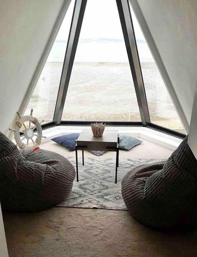 Lovely 2 Bedroom Modern Loft Apartment Sea View Morecambe Exterior foto